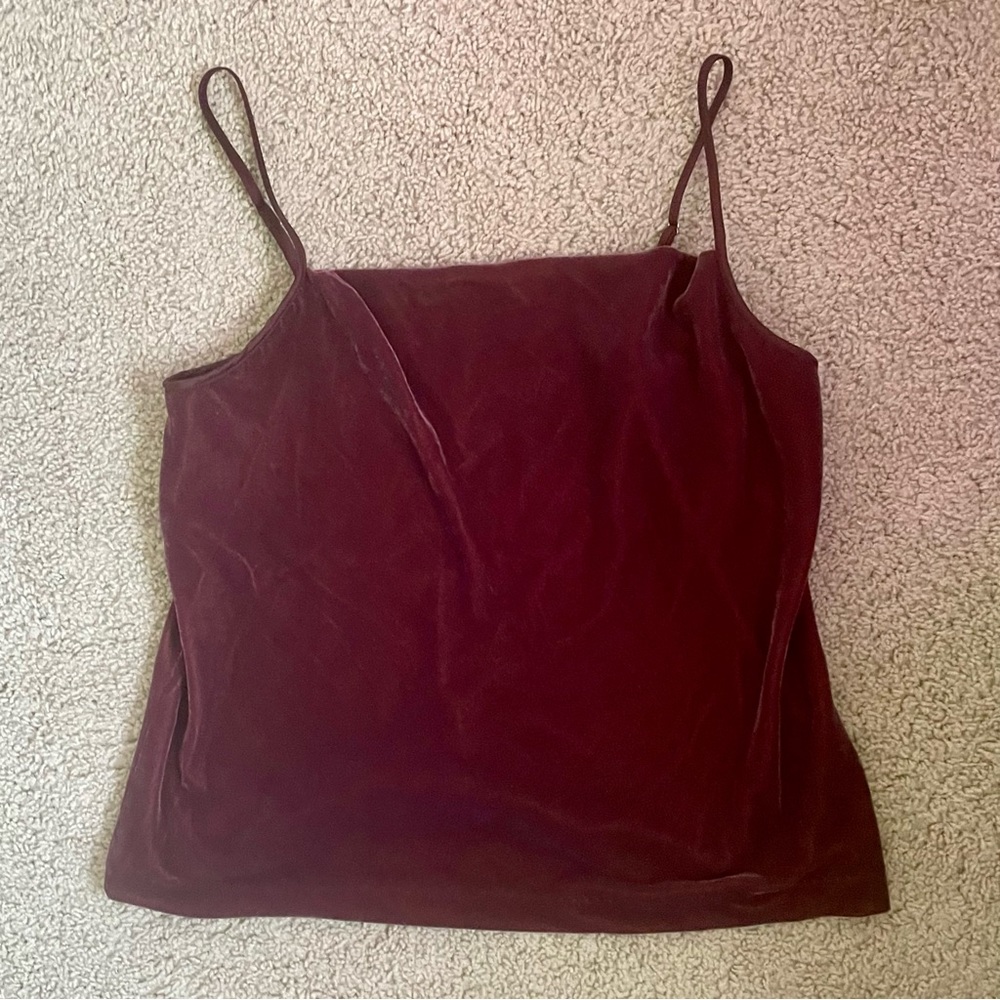 banana republic maroon velvet tank top (M)